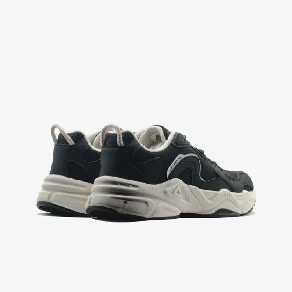 EXT53727E-0020 3.jpg